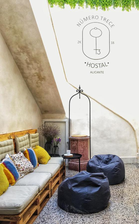 Hostel Numero Trece - Free Towels, Coffee & Tea, Remote Check-In (Adults Only) لقنت المظهر الخارجي الصورة