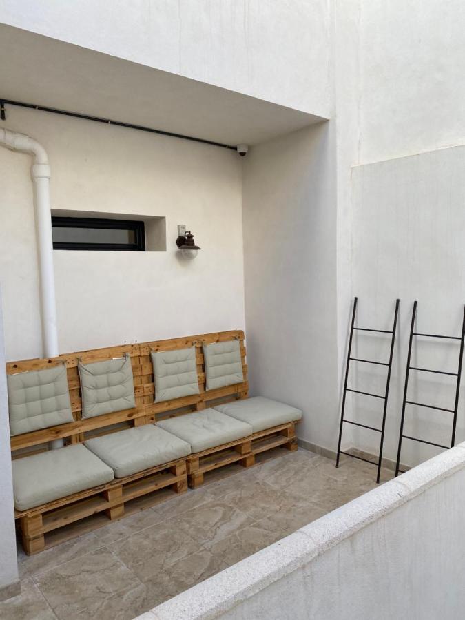 Hostel Numero Trece - Free Towels, Coffee & Tea, Remote Check-In (Adults Only) لقنت المظهر الخارجي الصورة
